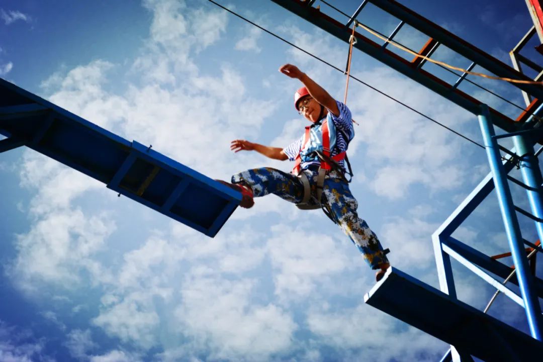 值得去的团建拓展推荐,团建最火的十个优雅项目