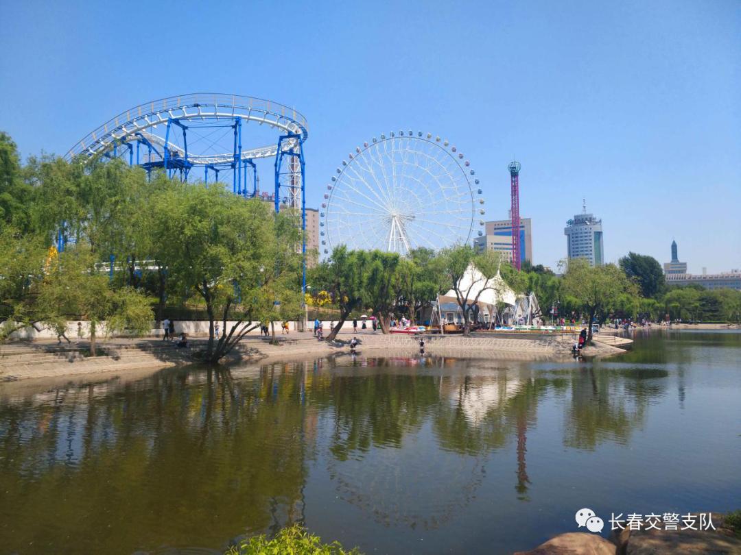 交通安全提示错峰出行,交警提示错峰出行怎么处理