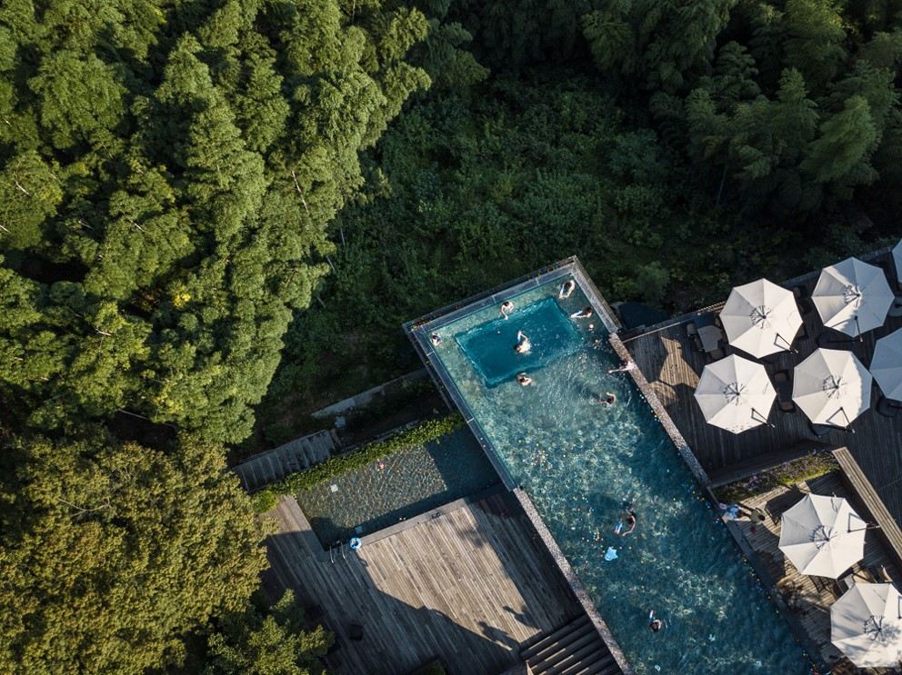 遇间播报|莫干山必睡六大美宿!看山看水看云看日出,优哉游哉~