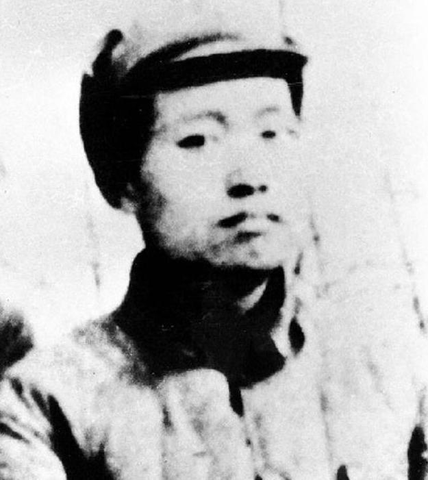 1935年,在遵义会议上挖苦毛主席不会打仗的凯丰,后来怎么样了?