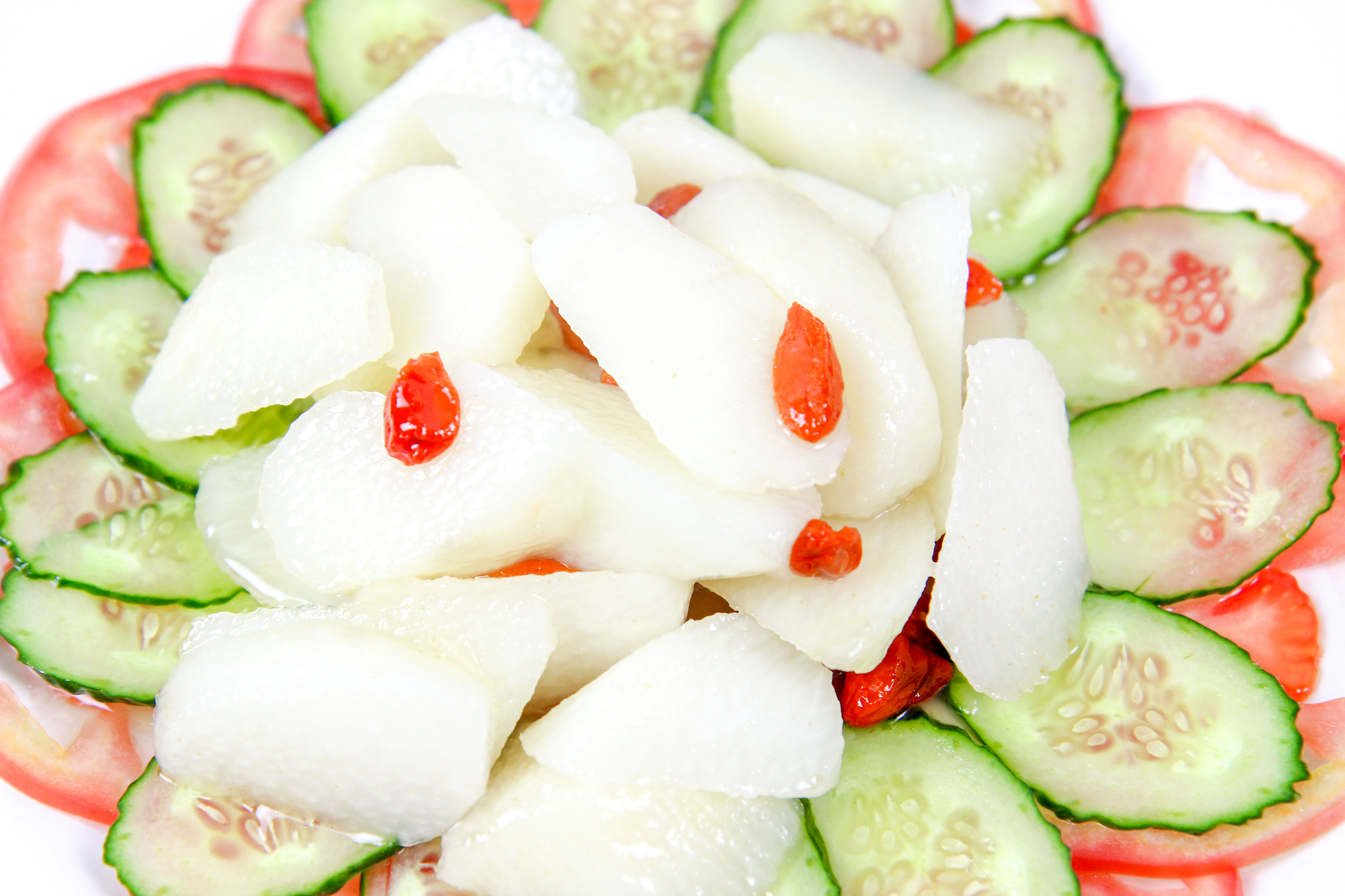 明日霜降，无论贫富，记得吃“吃3样，煮3样，忌3样”，平安入冬