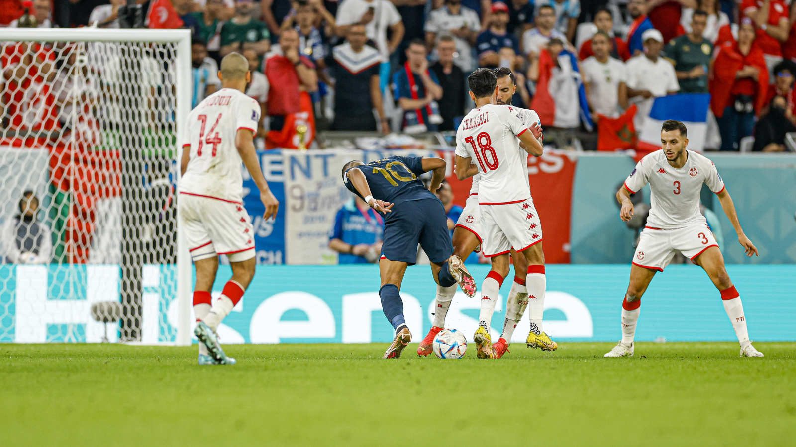 姆巴佩获第四代球王的条件,姆巴佩一战成名的比赛