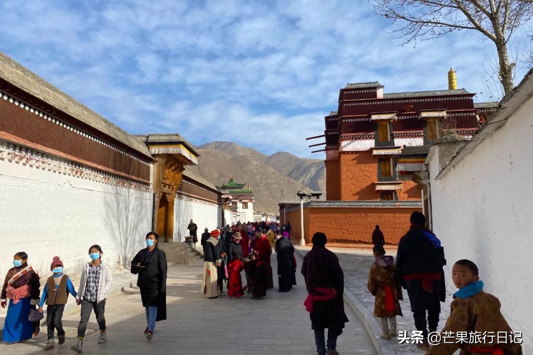 甘肃这座小县城,出租车只要2元,经济落后但人们幸福生活指数高