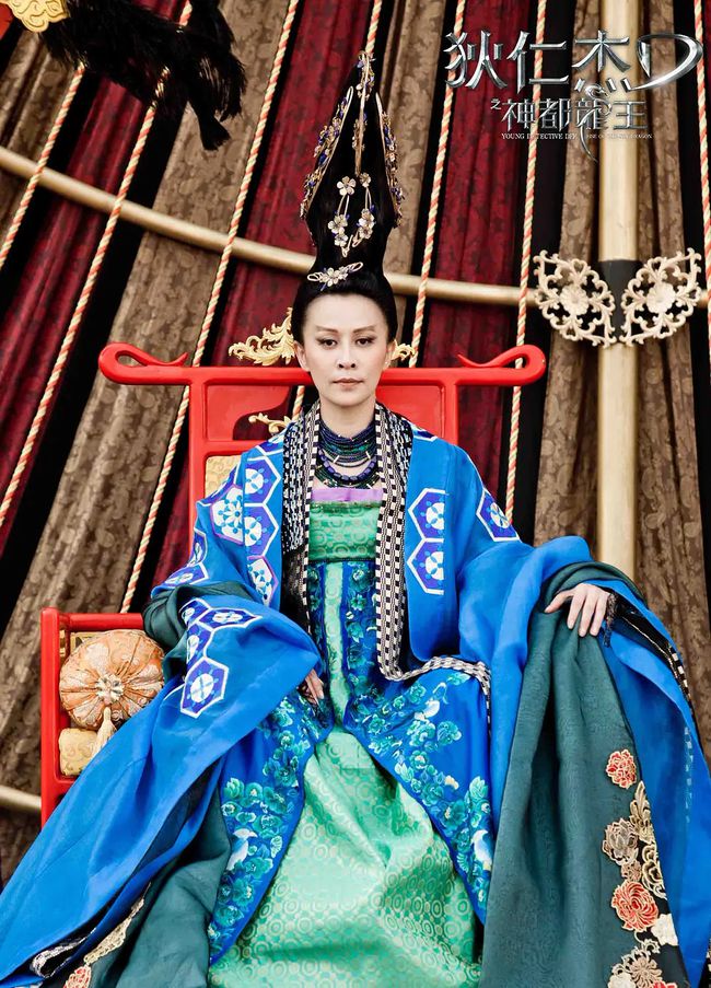 盘点那些发型翻车的搞笑瞬间,女生发型中长发剪发翻车