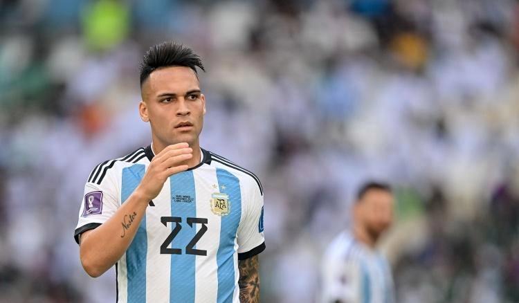 官方国米与巴斯托尼续约至2028年,国米一高一快卢卡库劳塔罗