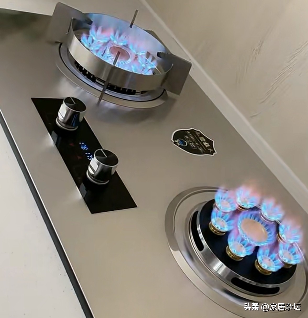 燃气灶为何差价那么大,燃气灶600和3000的有什么区别