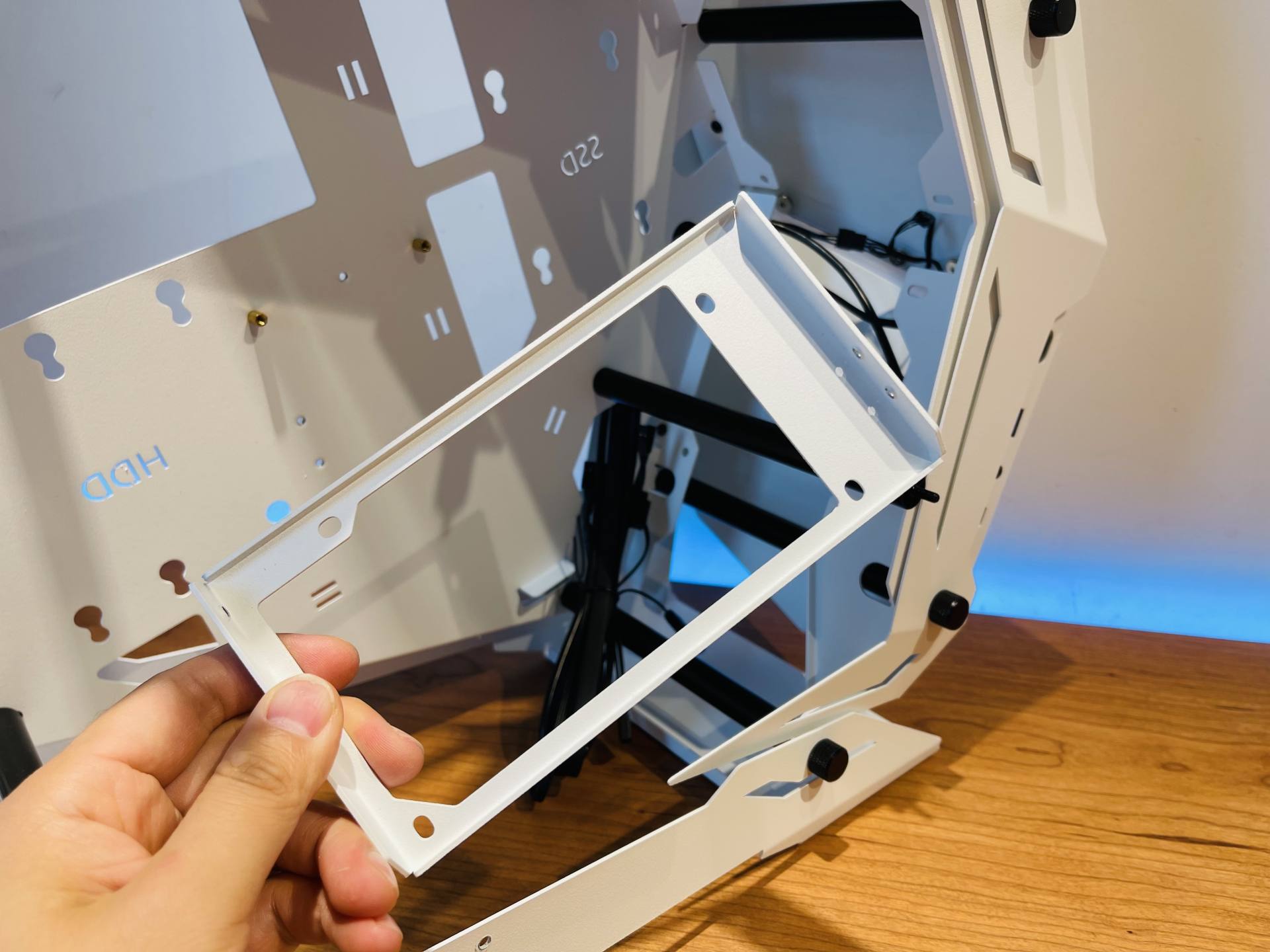 从零开始组装一台游戏主机,2500元如何组装一台全新游戏主机