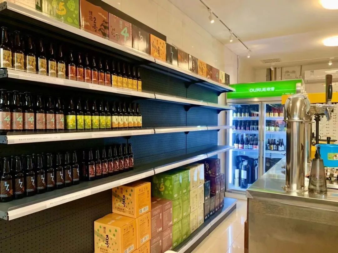 年轻人争相打卡的网红店,隐藏在菜市场中的网红店