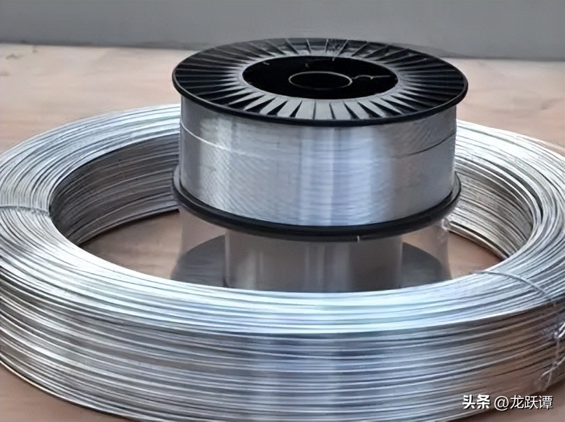 如何分析Sm对SAl4043铝合金焊丝的组织、性能及氢含量的影响？