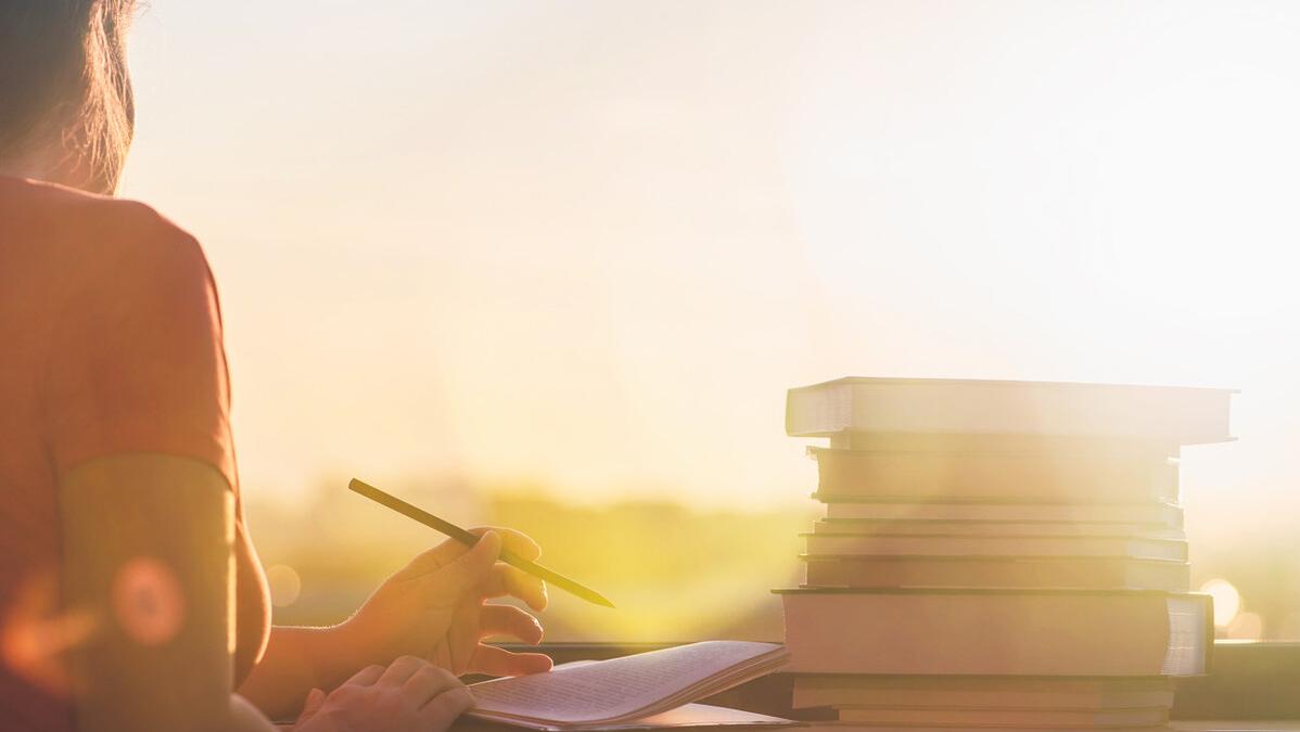 复盘|给月薪3500-7000的人，7个搞钱建议，做个会赚钱也值钱的人