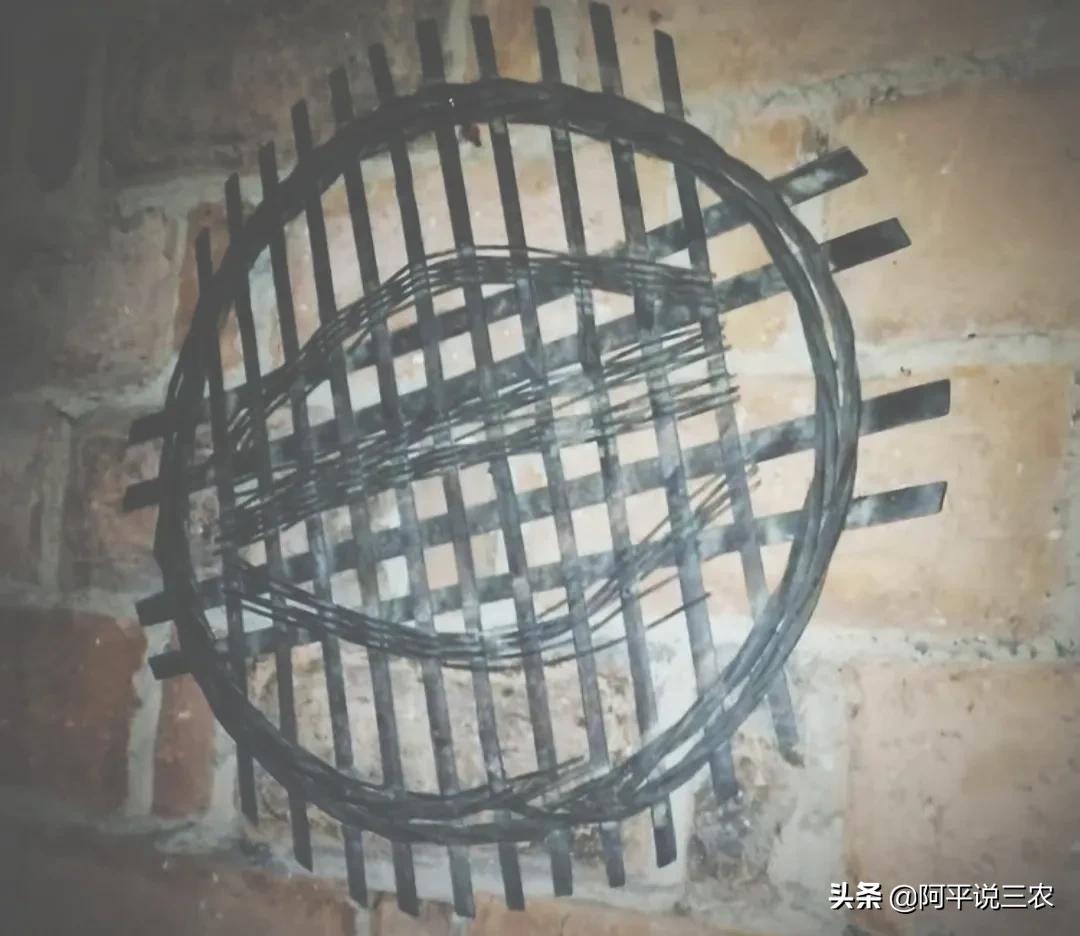 在农村的木匠,农村即将消失的手艺人篾匠铁匠