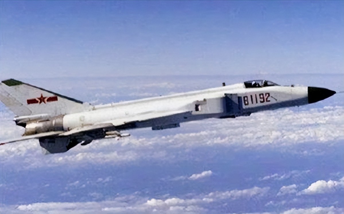 南海撞机后，中国从大卸八块的美国侦察机里，获得了哪些技术？