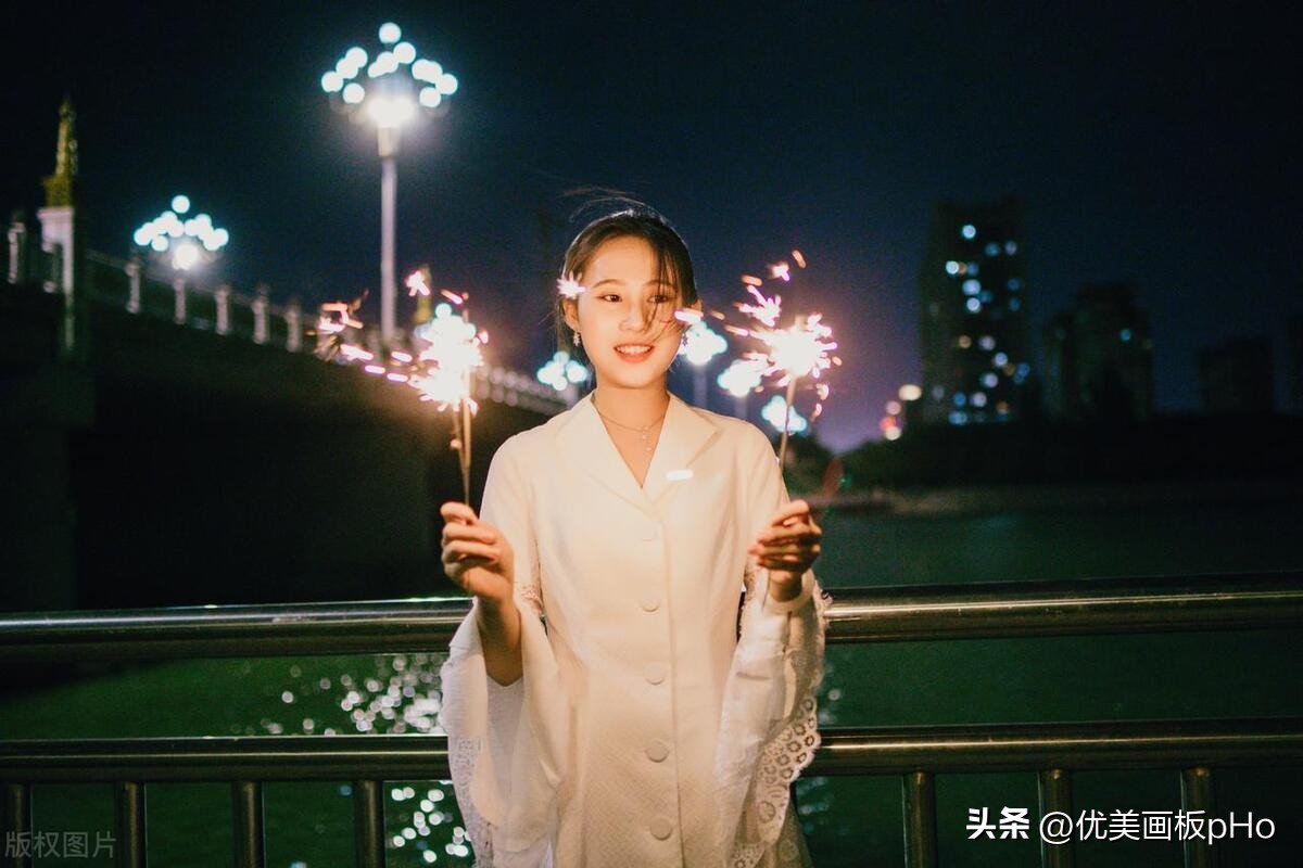 离乡多年遇到初恋,相隔多年再次遇到初恋