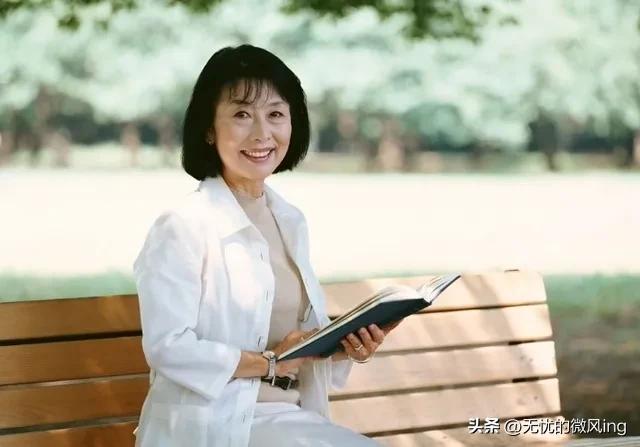 婶子给孩子买了礼物说什么,婶子买衣服