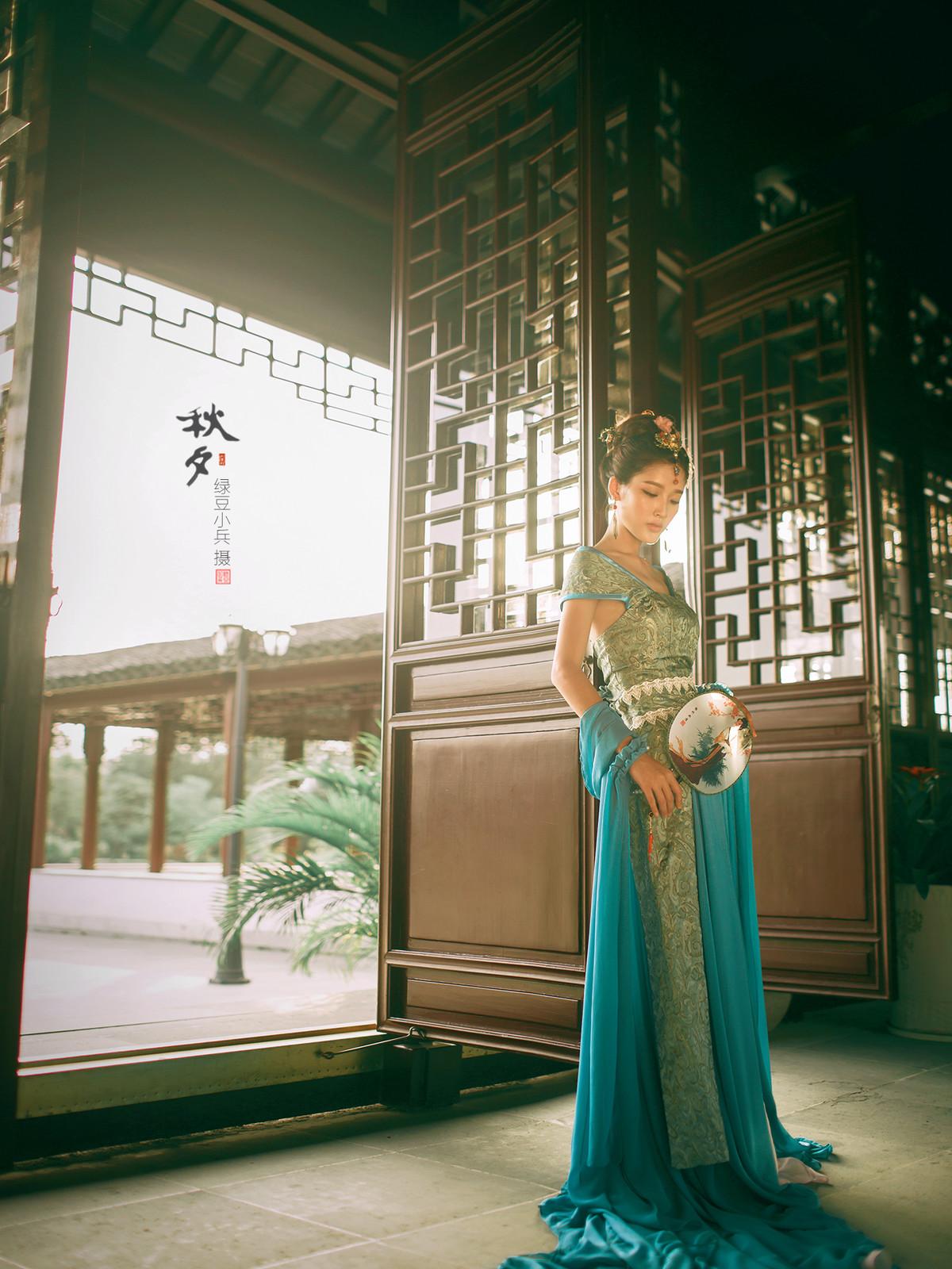 性格内向不爱说话有错吗文案,害羞腼腆内向不爱说话的小女生