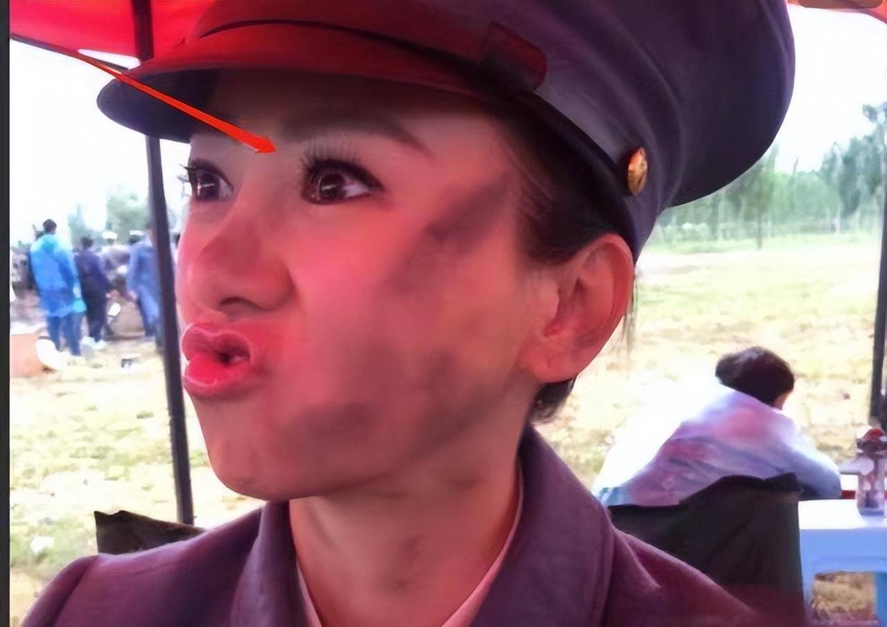 刚打完玻尿酸就别来尬演女兵了这5位女星演女兵让人看着真难受