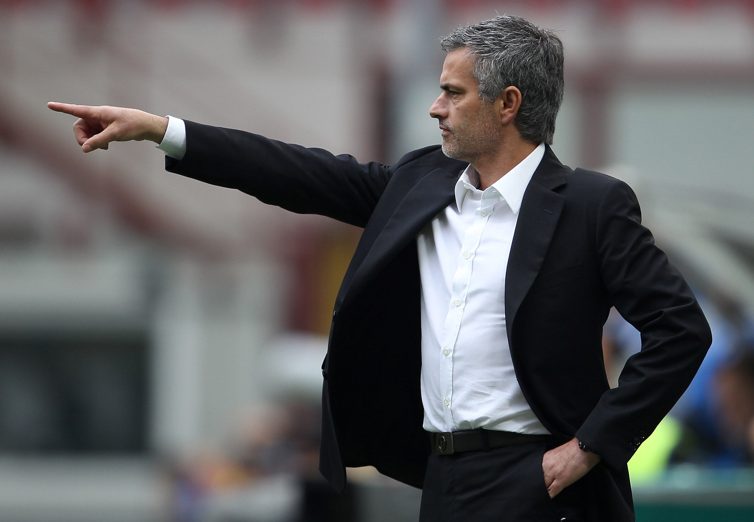 如何带二流球队实现连续升级?穆帅的罗马,给出了最佳答案