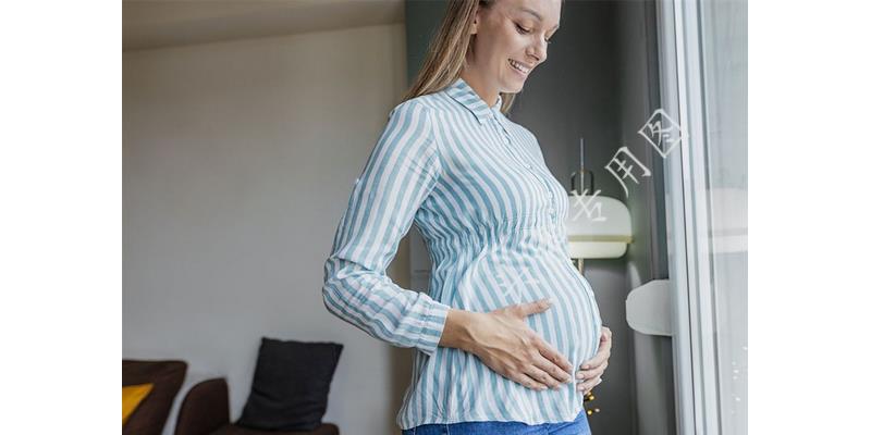 人到老年怎么干不动了,瘫痪在床的老人何去何从