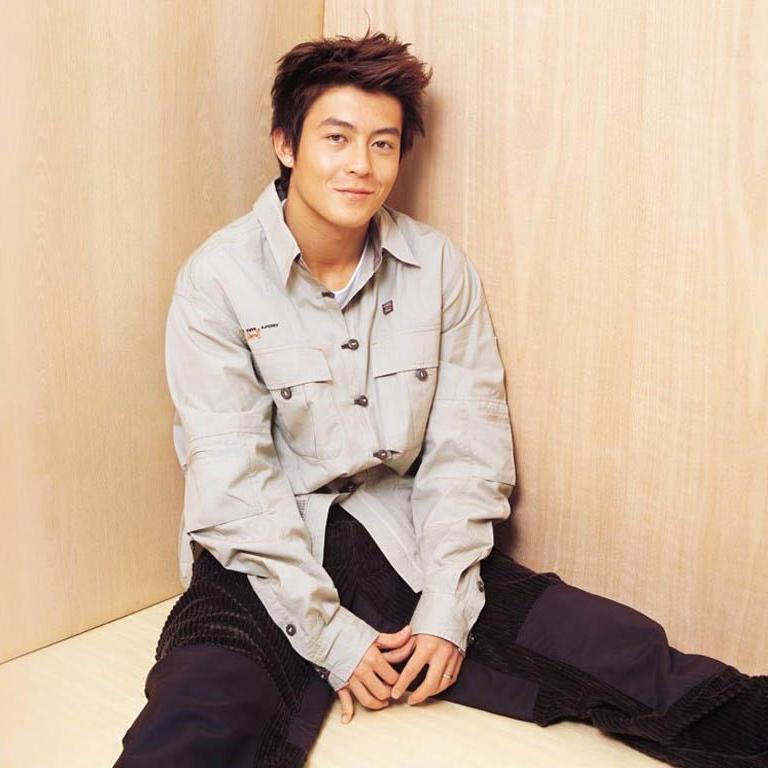 女星阿娇：与陈冠希恋爱成噩梦，与小丈夫离婚后定居上海