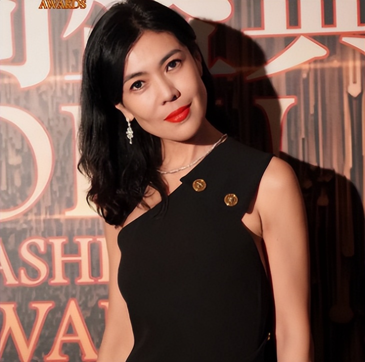 鹿晗和c罗的视频,鹿晗c罗比赛视频