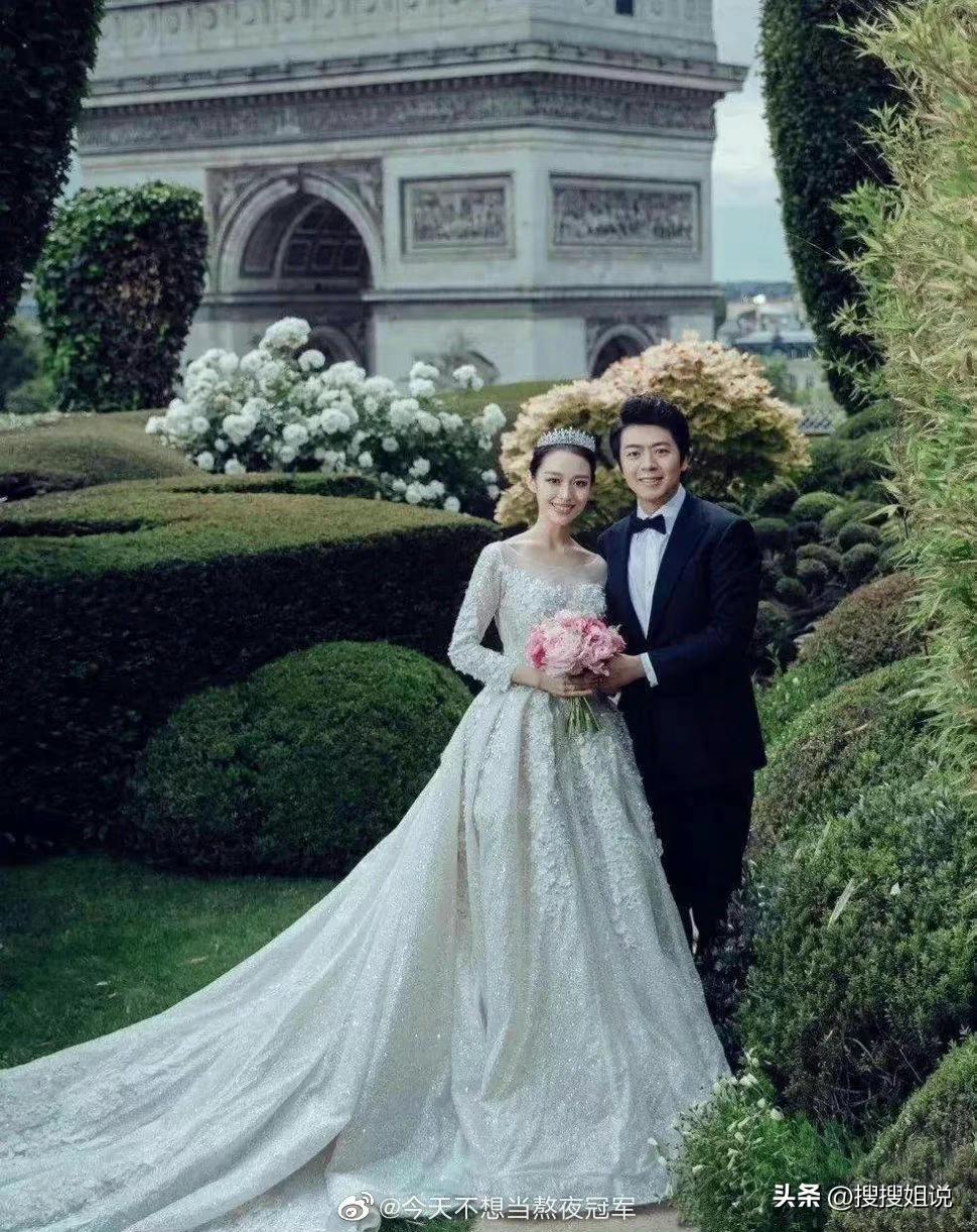 情侣官宣文案心里话,独一无二官宣结婚文案