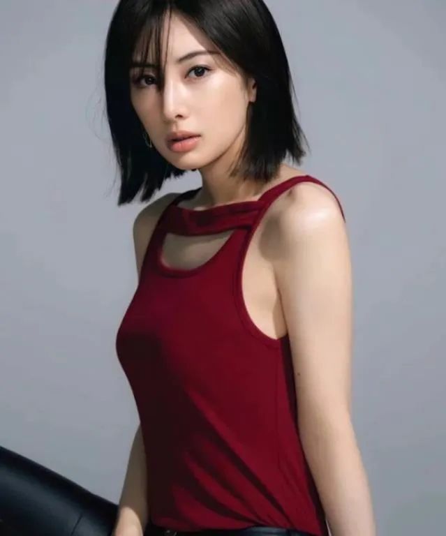 绫濑遥颜值巅峰之作,日本最迷人的十大美女绫濑遥