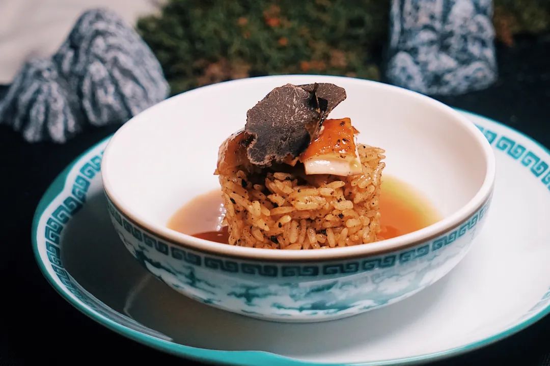 三亚打卡必住酒店之一,三亚十大必住酒店推荐排名最新