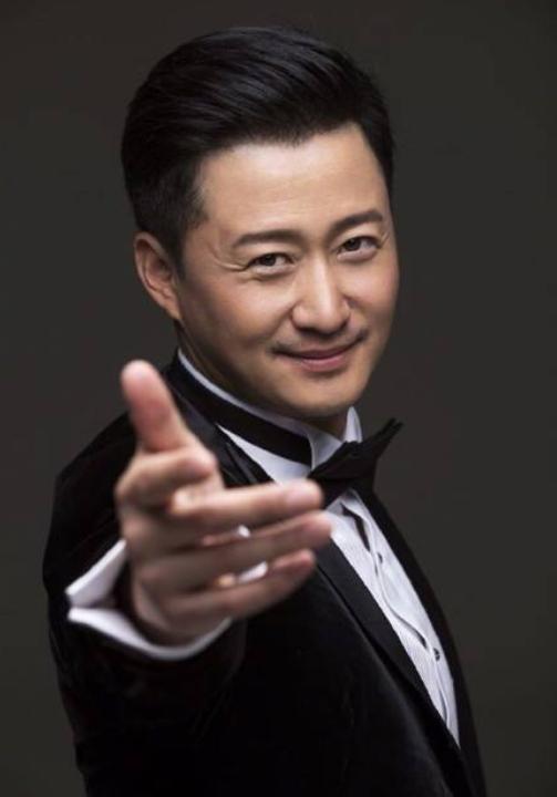 运动员冠军有哪些人,运动员出身的明星集锦