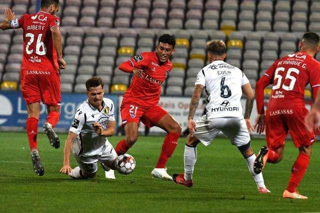 葡超费雷拉vs波尔图,葡超布拉加vs埃斯托里尔