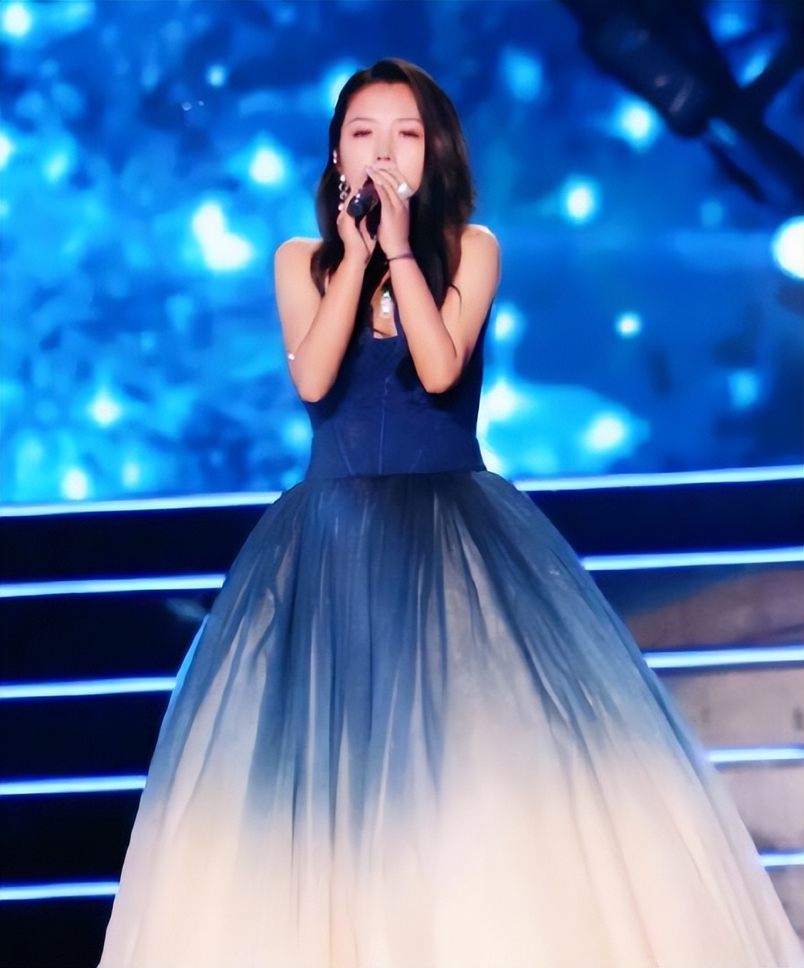 宋轶赵丽颖最新剧照,赵丽颖拍戏毛孔太抢镜