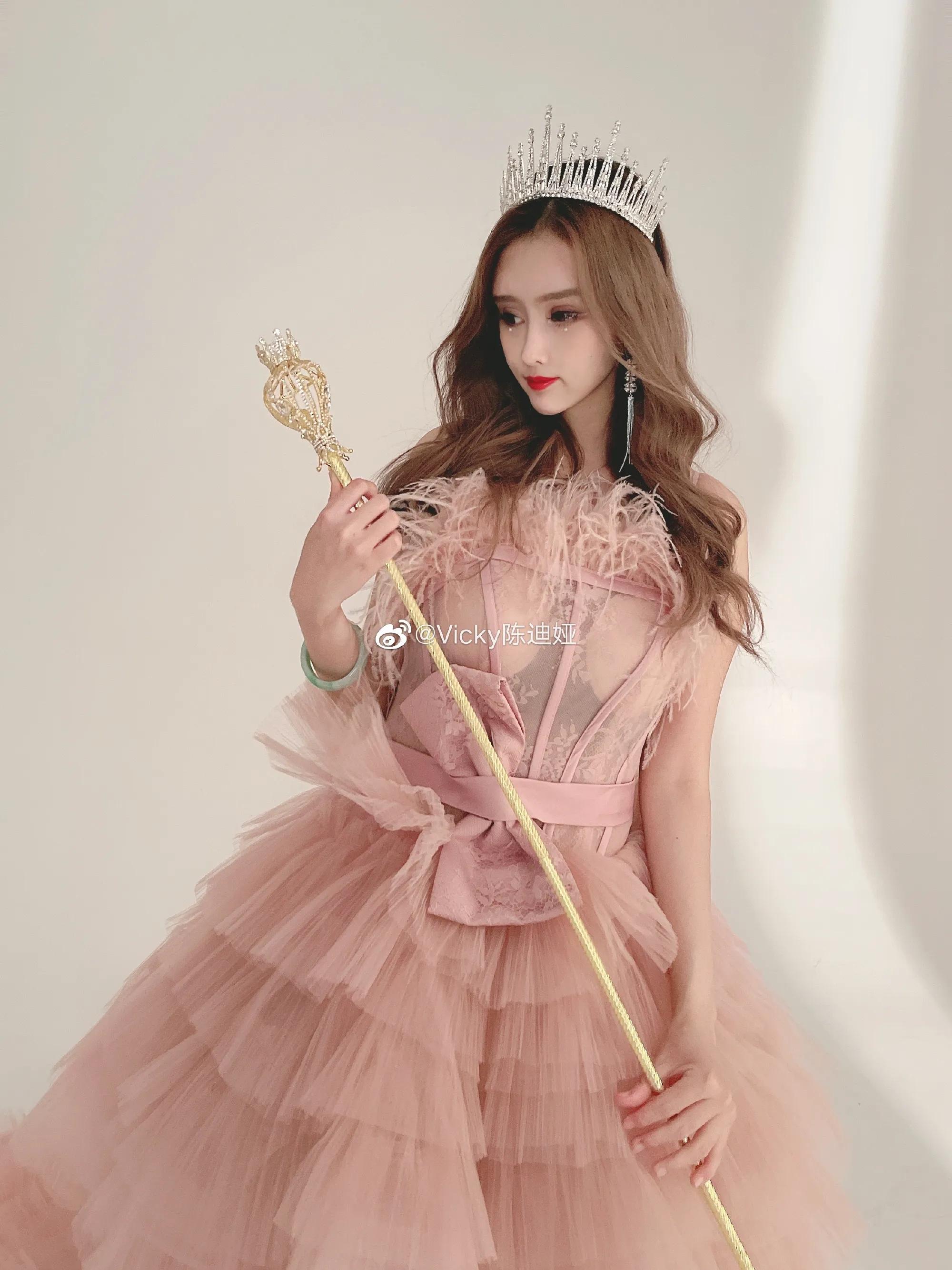 陈迪娅是聋哑人吗,陈迪娅