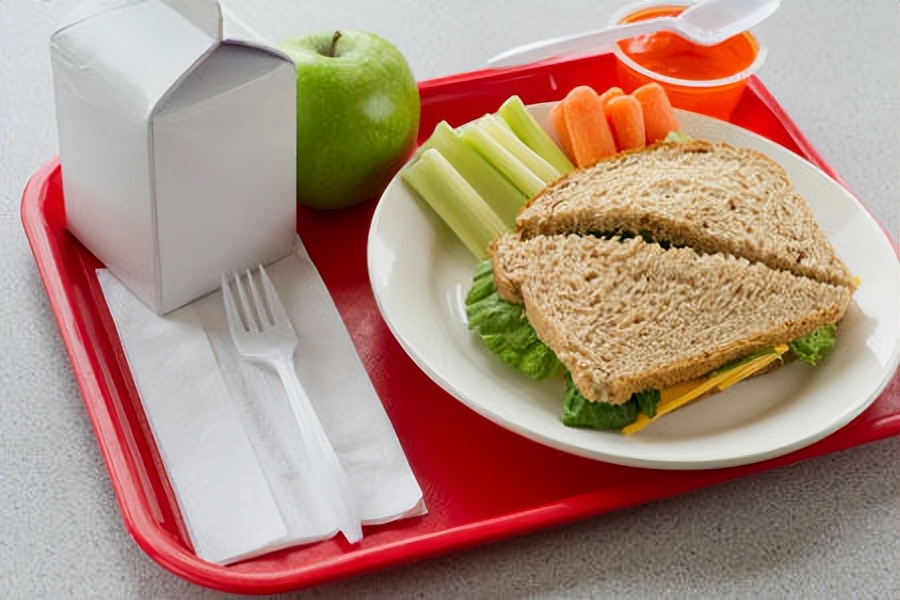 厨房里的三种东西容易癌变,厨房里的细菌交叉污染