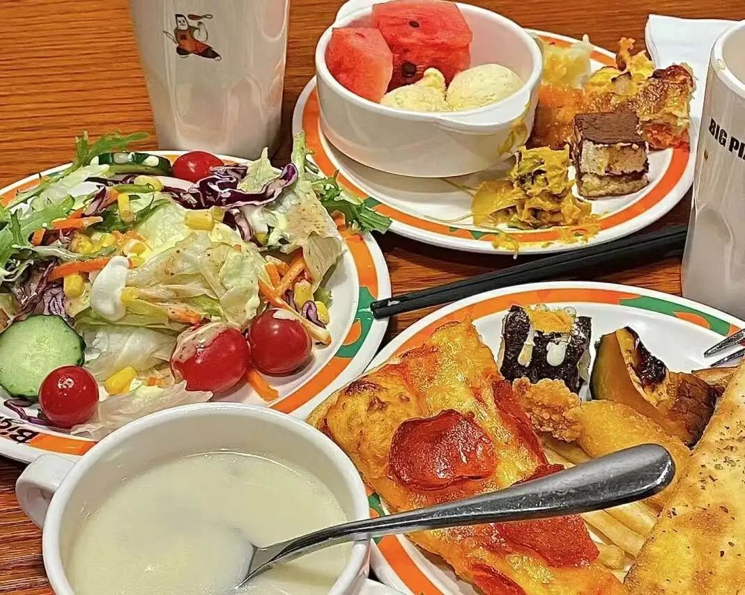 可口的披萨为什么会亏本,可口的披萨盈利