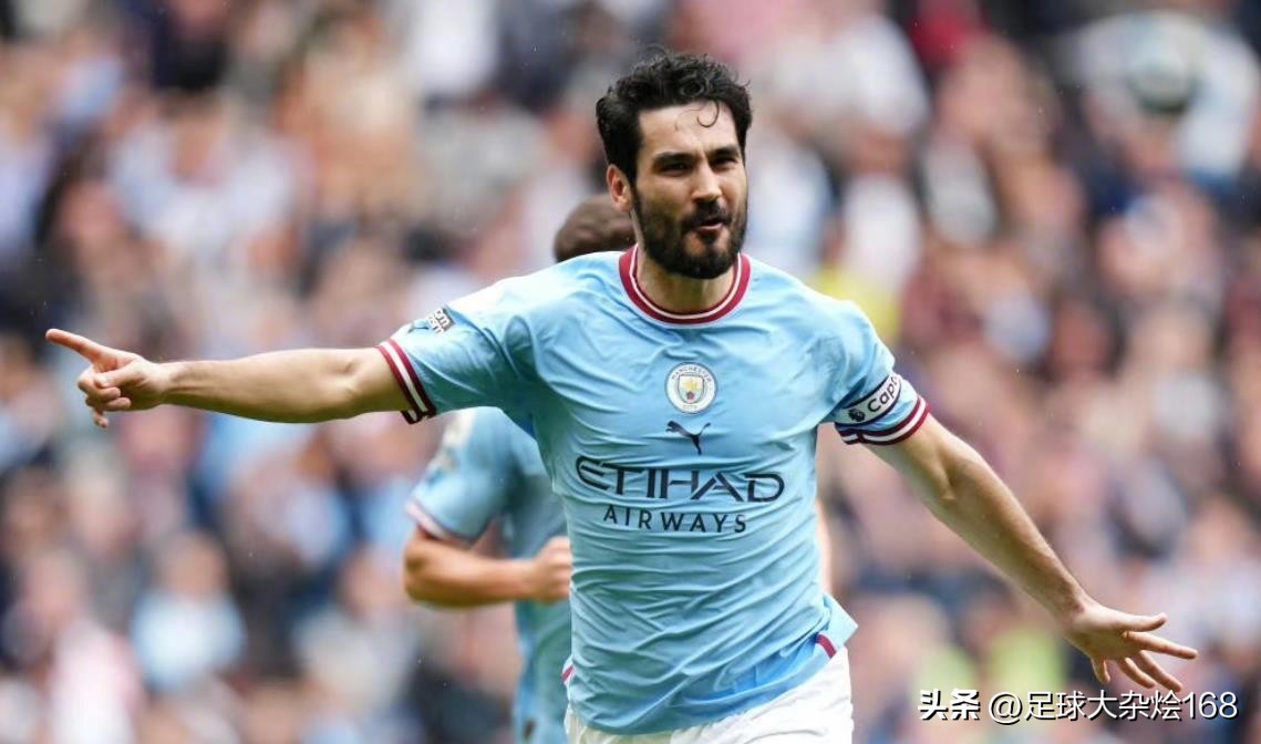 曼城两大主力离队,曼城主帅离开球队