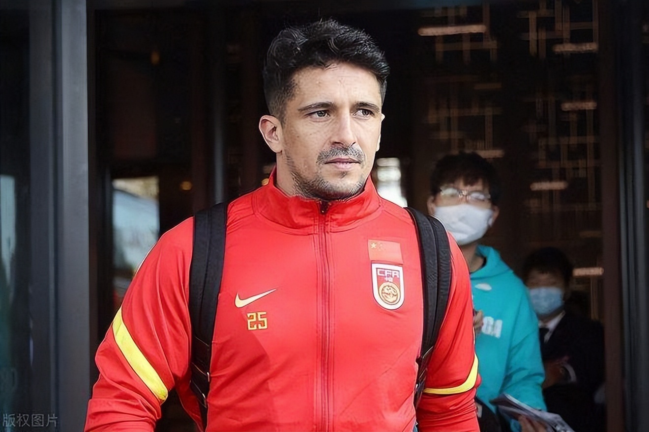 中国足球的问题到底出在哪,为什么现在中国足球表现这么好