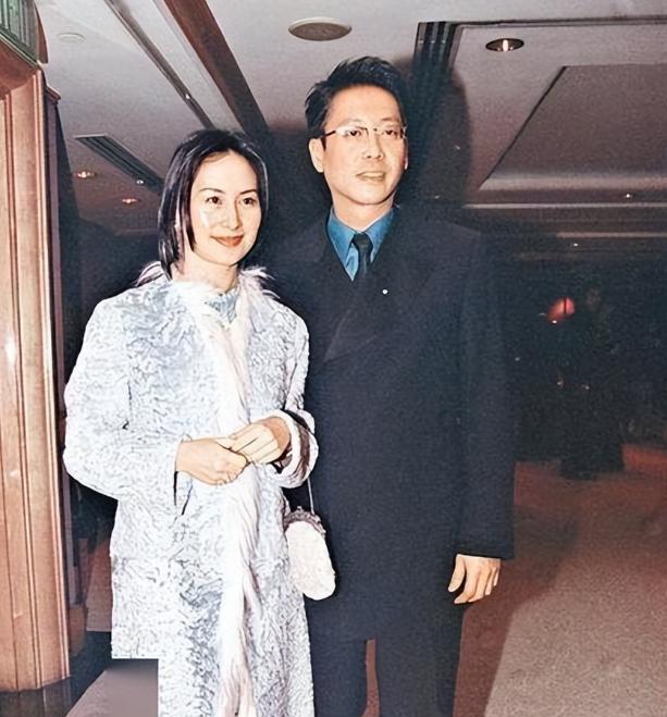 何超琼许晋亨门当户对,陈百强与何超琼门当户对