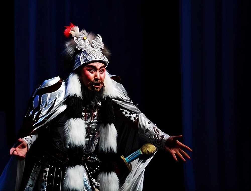 南宋使臣洪皓，曾被金三次劝降仍持节不屈，金深受感动终放其归乡