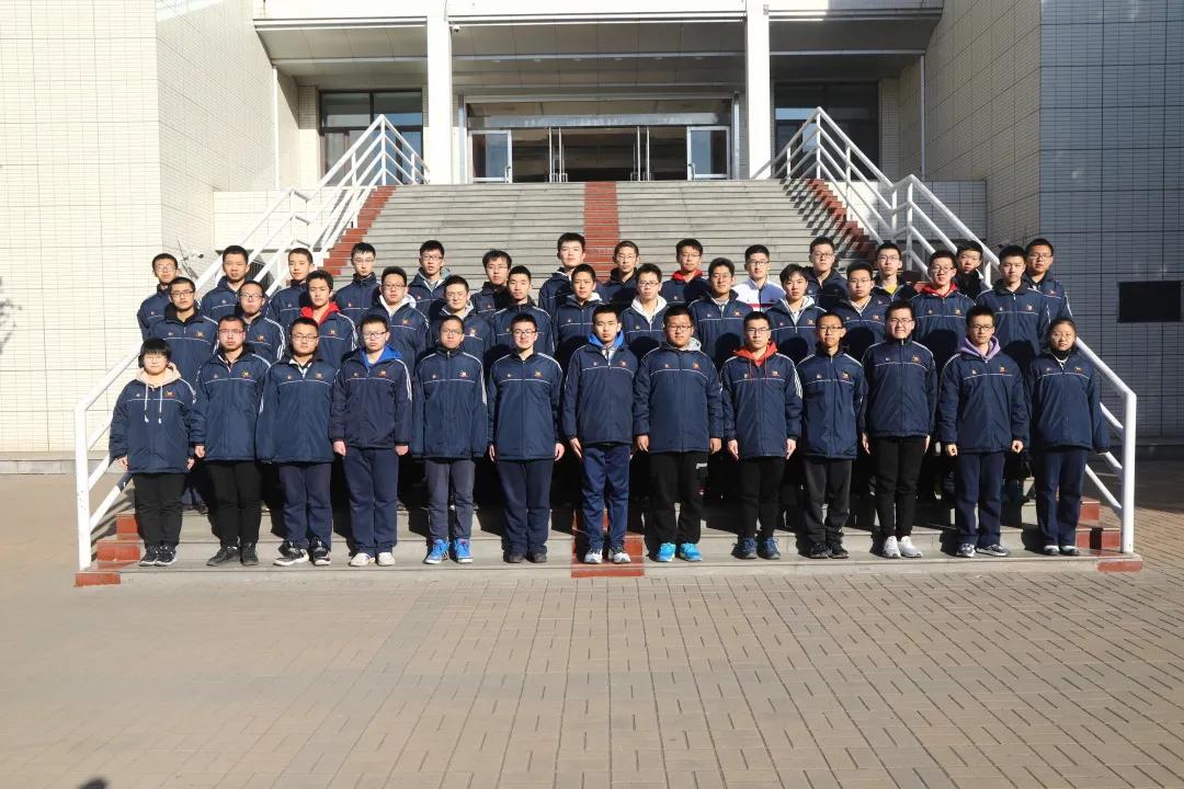 钖伀鐩镐紶鎷呴噸浠荤牓鐮哄墠琛岃氨鍗庣珷,钖伀浼犳壙瀹堝垵蹇冨垱鏂板彂灞曟媴浣垮懡