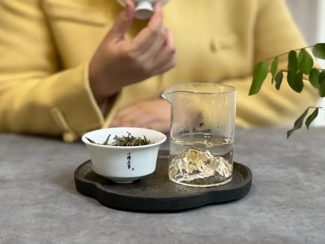 初学品茶怎么感受茶的醇与甘,如何正确选茶品茶