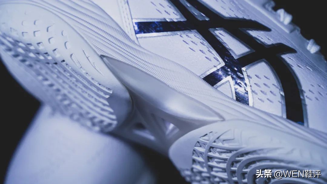 大体重亚瑟士gelburst25,亚瑟士gelburst25日常穿搭