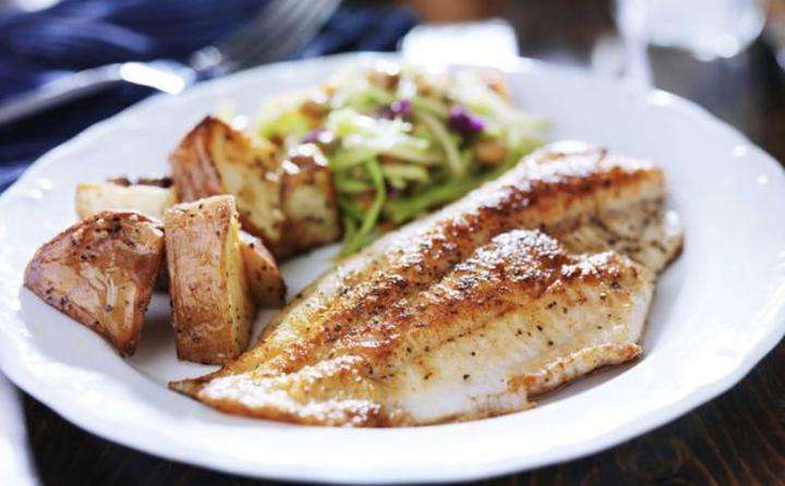 在美国很受欢迎的罗非鱼刺少肉多,美国罗非鱼刺少肉多