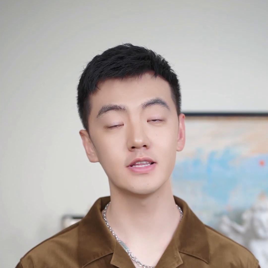 男装搭配秋季店铺,男装搭配店铺分享小众高级