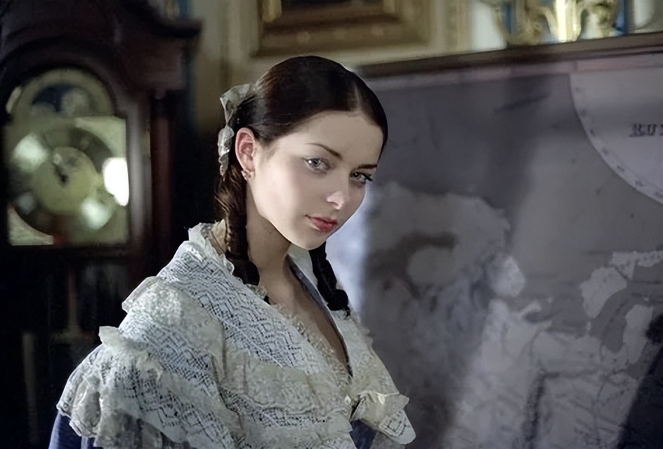 叶皇女主角,叶皇玛丽娜身高