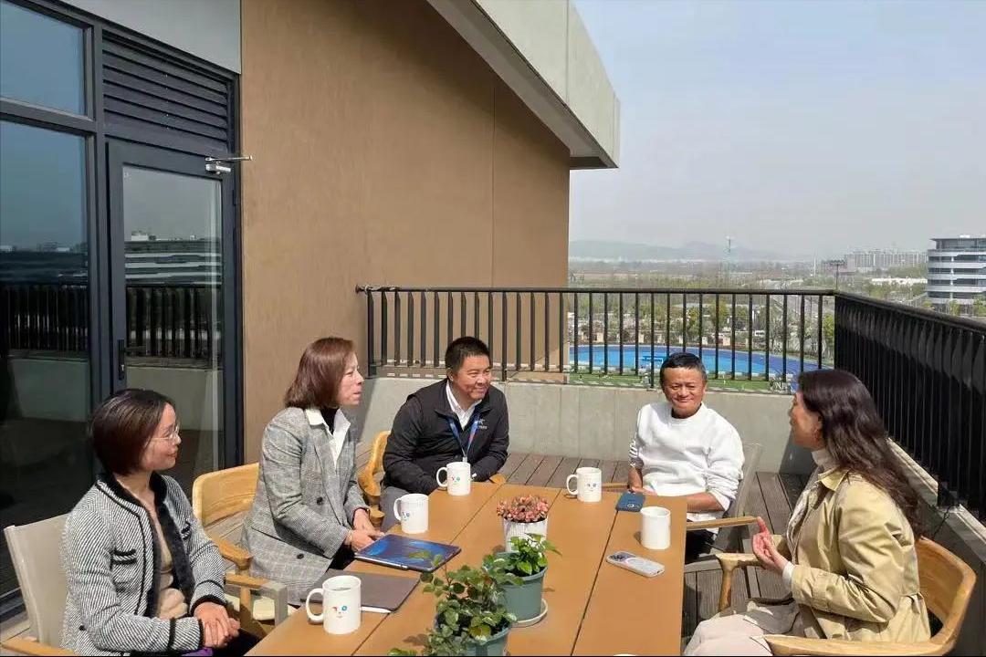 马云回国首谈ChatGPT,马云回国后的表现