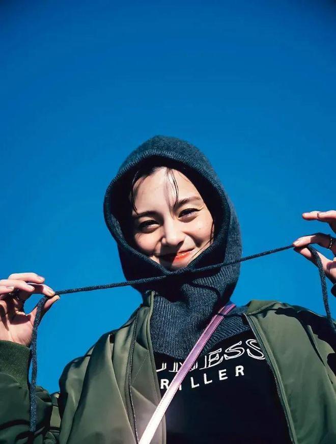 y2k风格服饰,y2k饰品设计