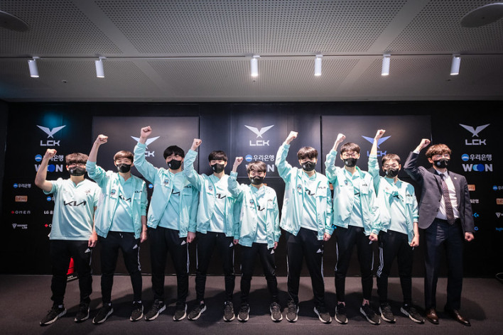 s12世界赛lpl解说名单,s12世界赛各赛区战绩