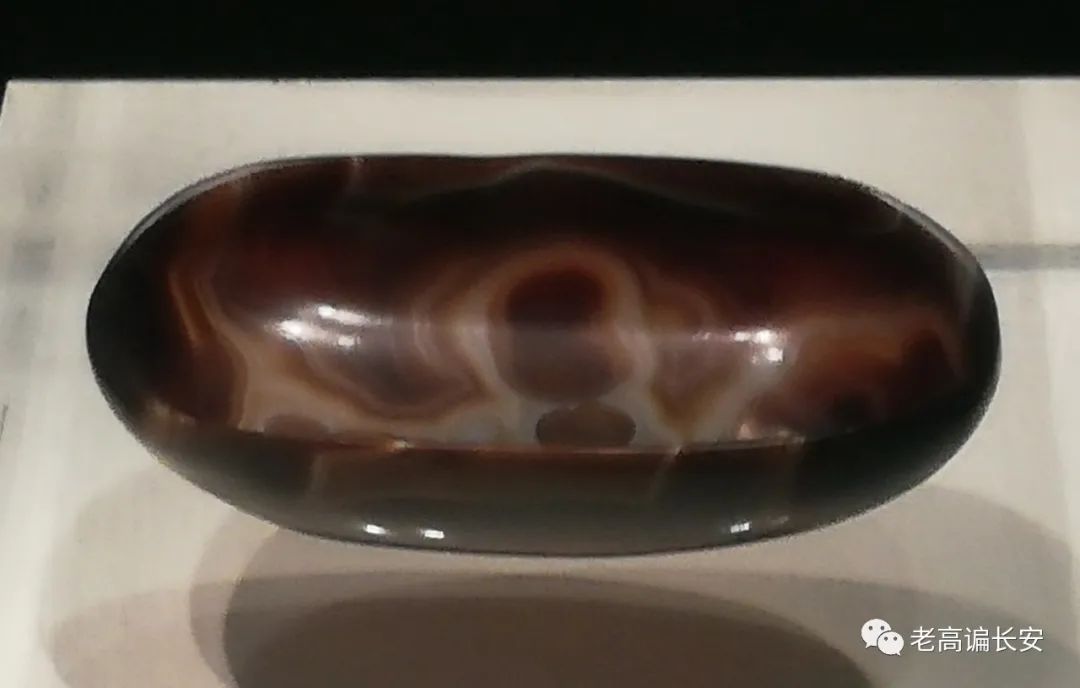 唐代鎏金杯,唐代银凤杯