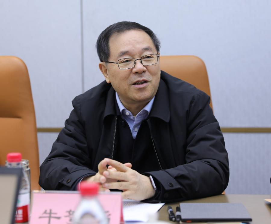 安徽省经信厅厅长牛弩韬一行莅临中国声谷调研