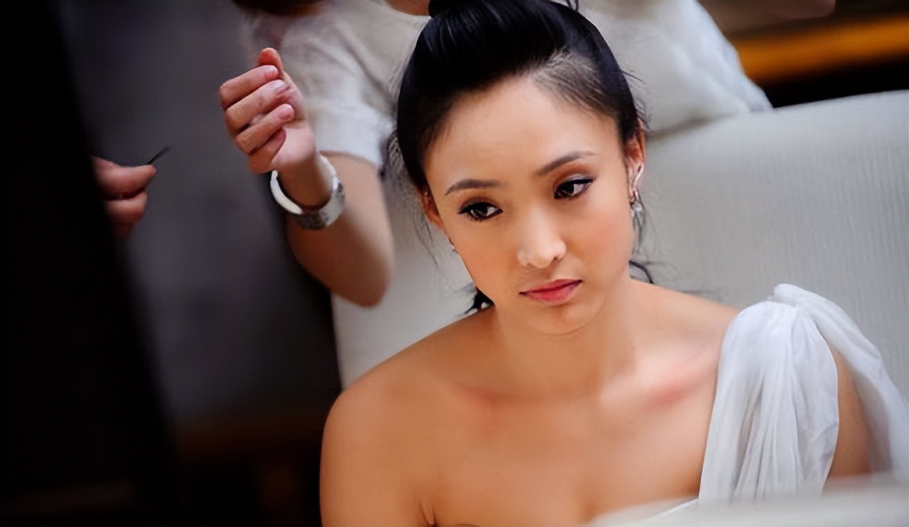 白静27岁上位嫁富豪完整版,白静现状