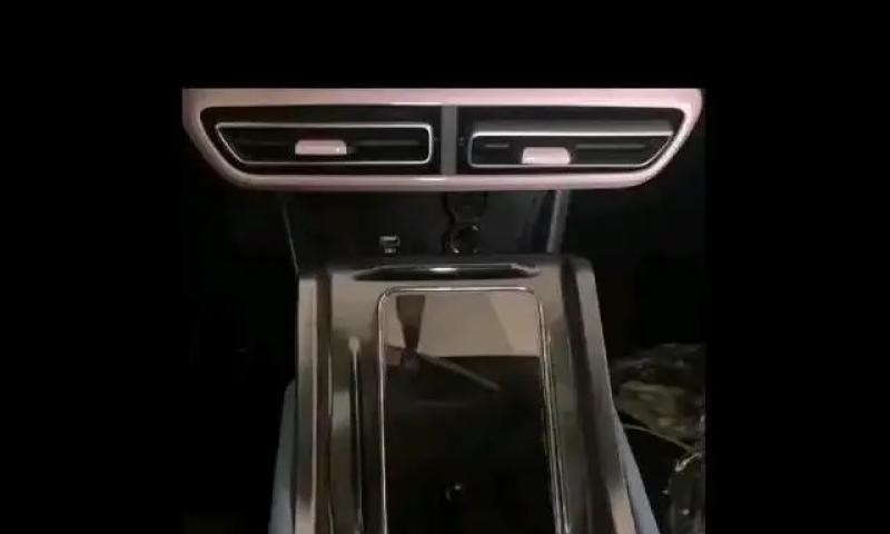 F0的接班人，比亚迪海鸥内饰谍照来了，10万内有没有问题？